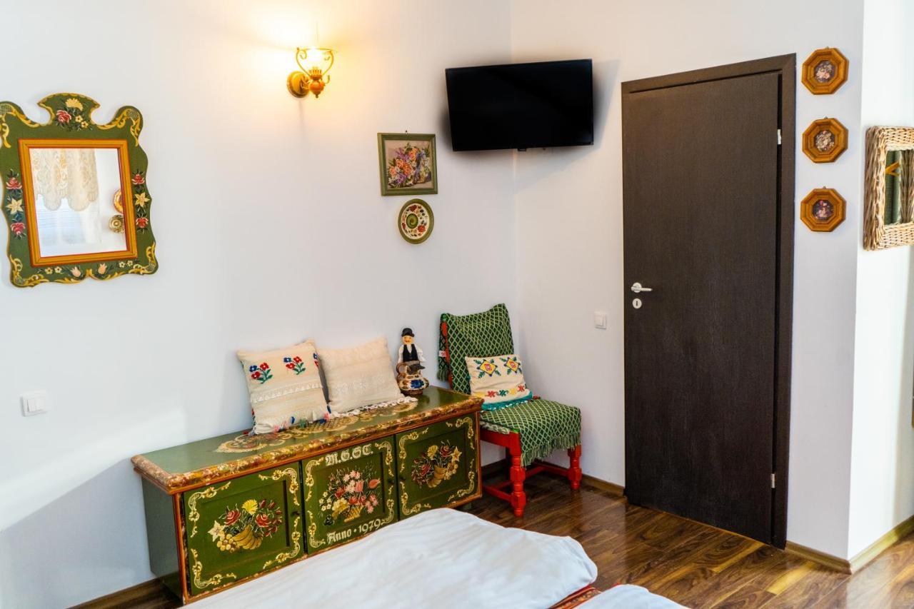 Pensiunea Luna Buşteni Exterior foto